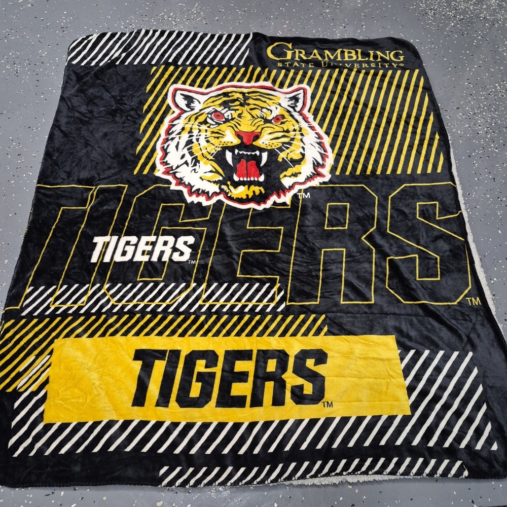 Grambling State‎ University sherpa plush throw blanket black and yellow Tigers
